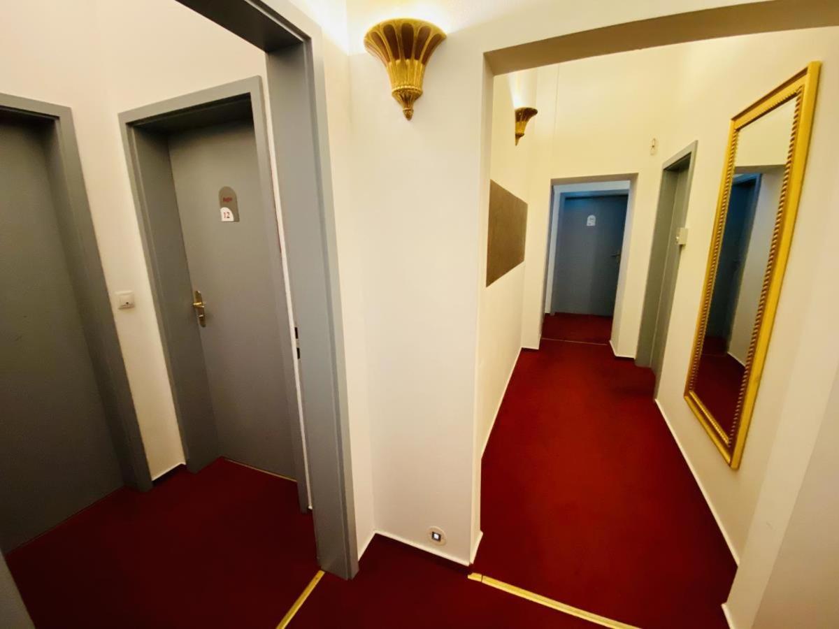 Doppelzimmer Lunch, Direkt Am Alten Strom ロストック エクステリア 写真